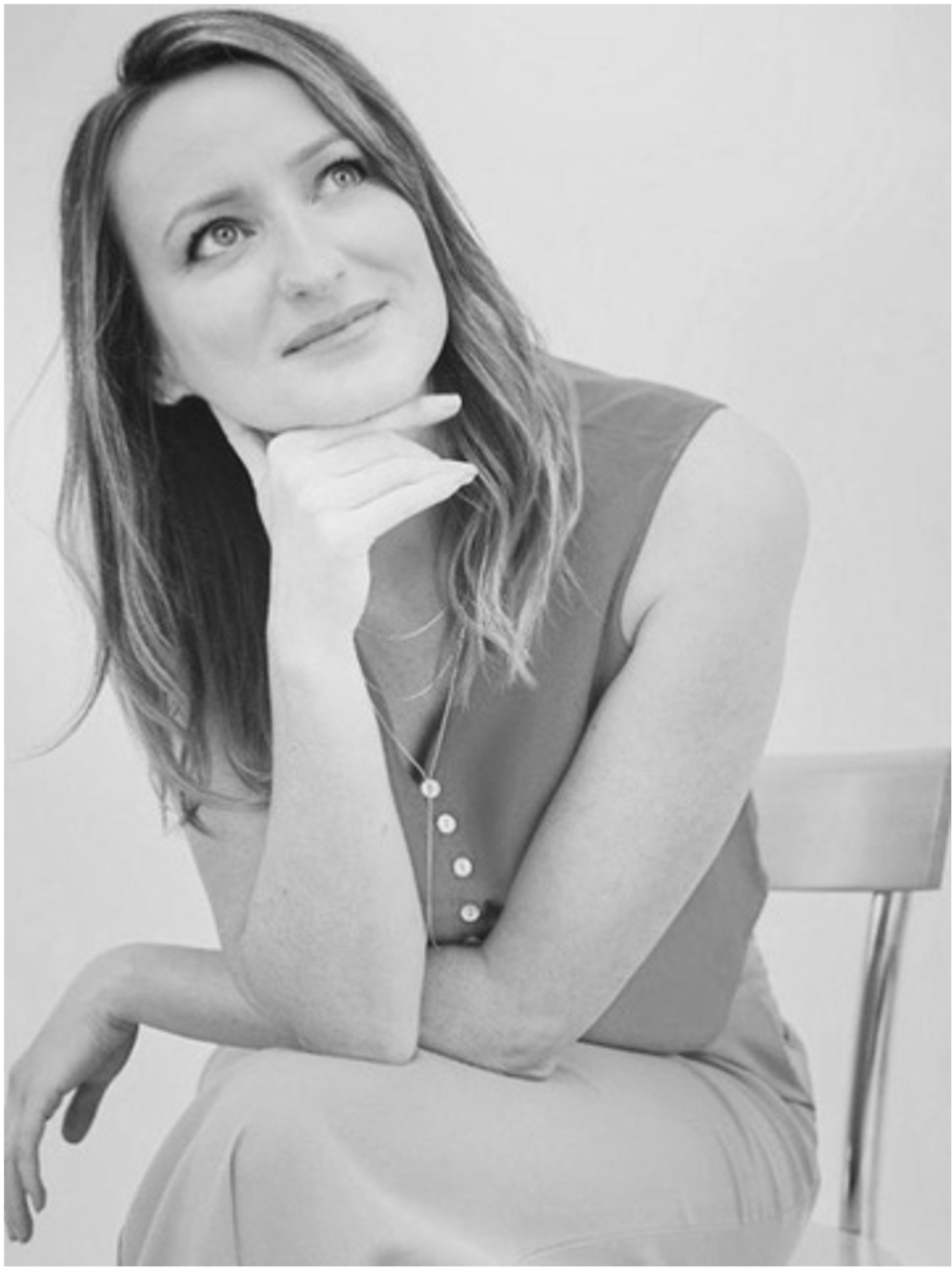 Laura Mulhern
Marketing and business development specialist and founder of STØRIIE